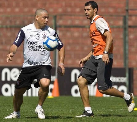 Ronaldo e Fábio Carille